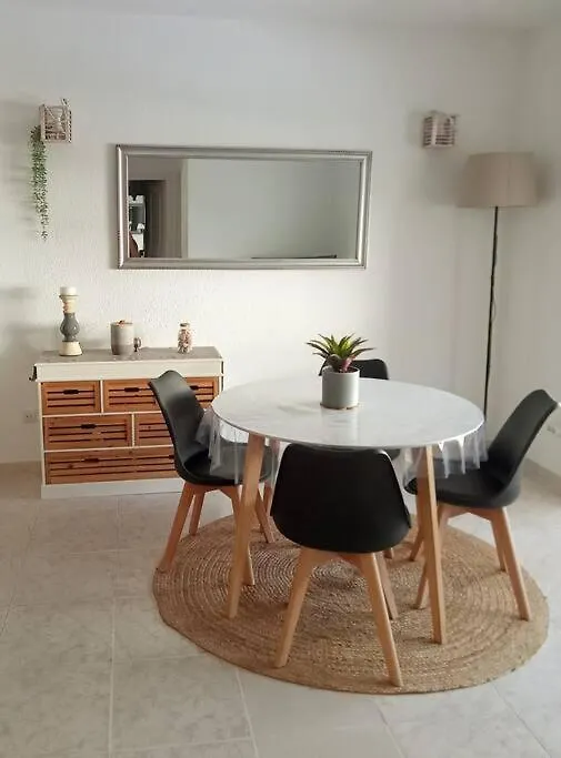 Appartement Cosy Avec Piscine Фуэнхирола Апартаменты